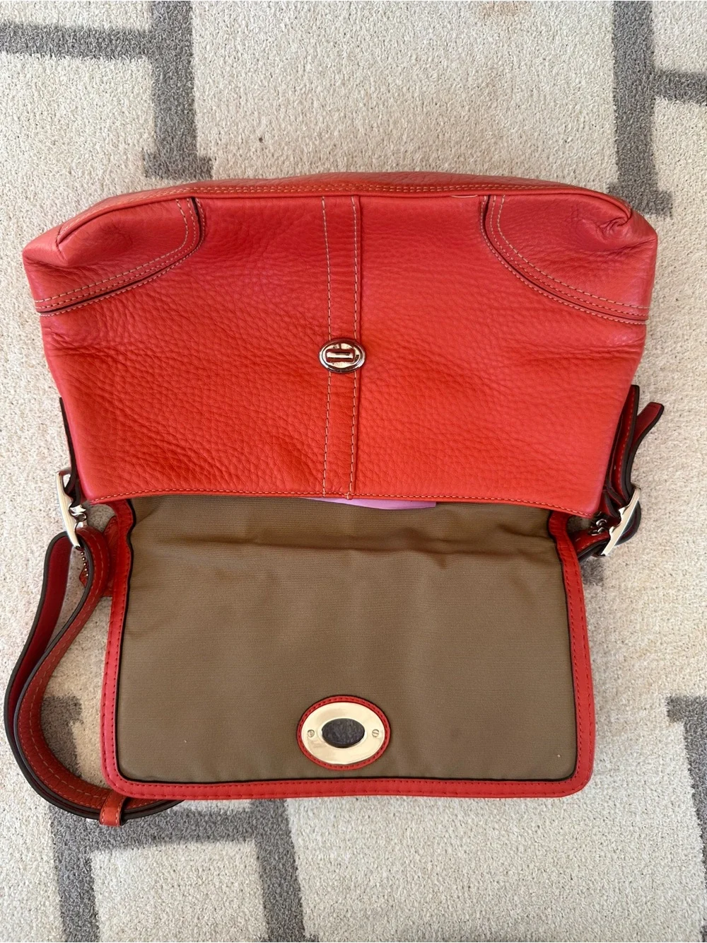 Red Leather Crossbody Shoulder Bag - Classic Turnlock Coach